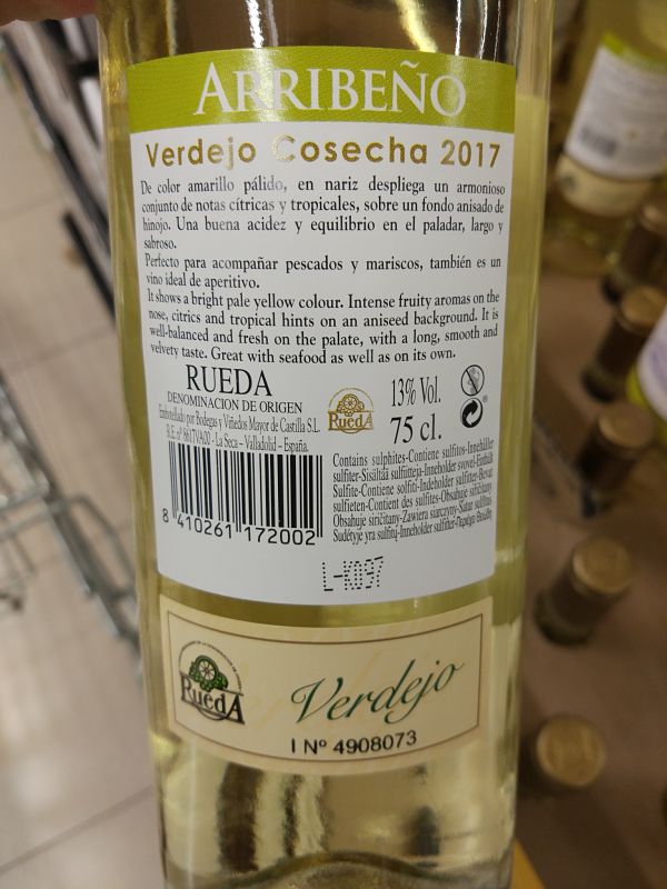 vino-arribeno-etiqueta